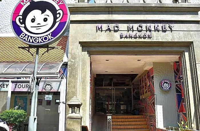 Mad Monkey @ Rambuttri Village Khaosan Area Hotel 2*