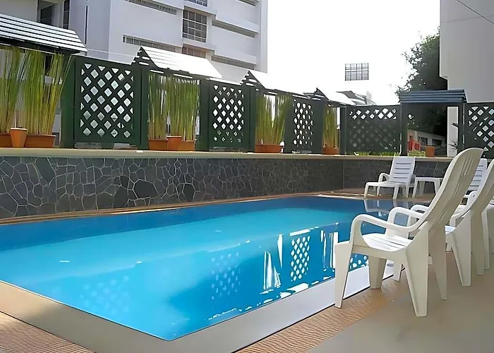 Hotel Mad Monkey @ Rambuttri Village Khaosan Area